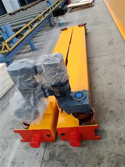 Koji su mehanizmi povratne sprege daljinskog upravljača za dizalicu?